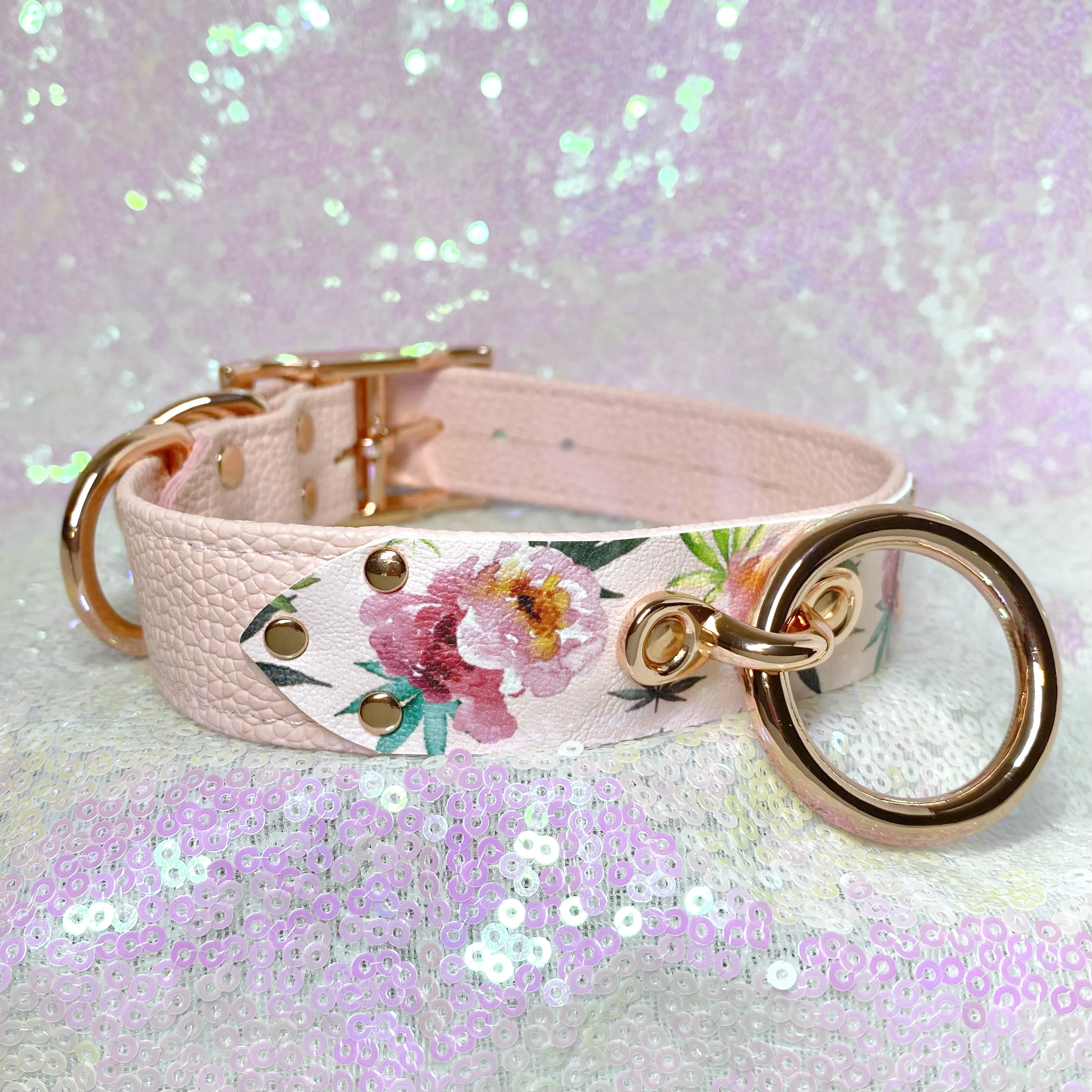 Blush Canna Print Classic Collar - Limited Edition