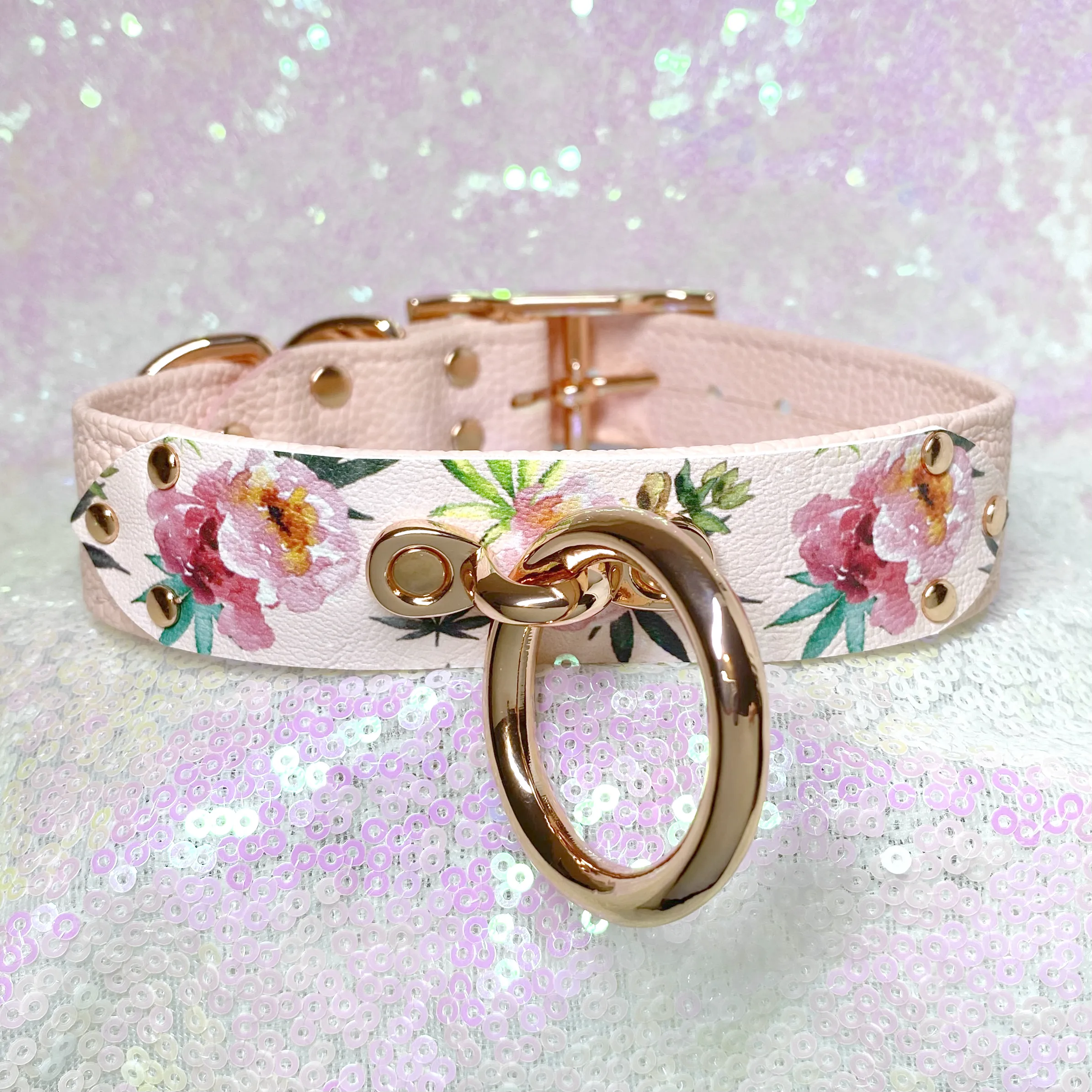 Blush Canna Print Classic Collar - Limited Edition