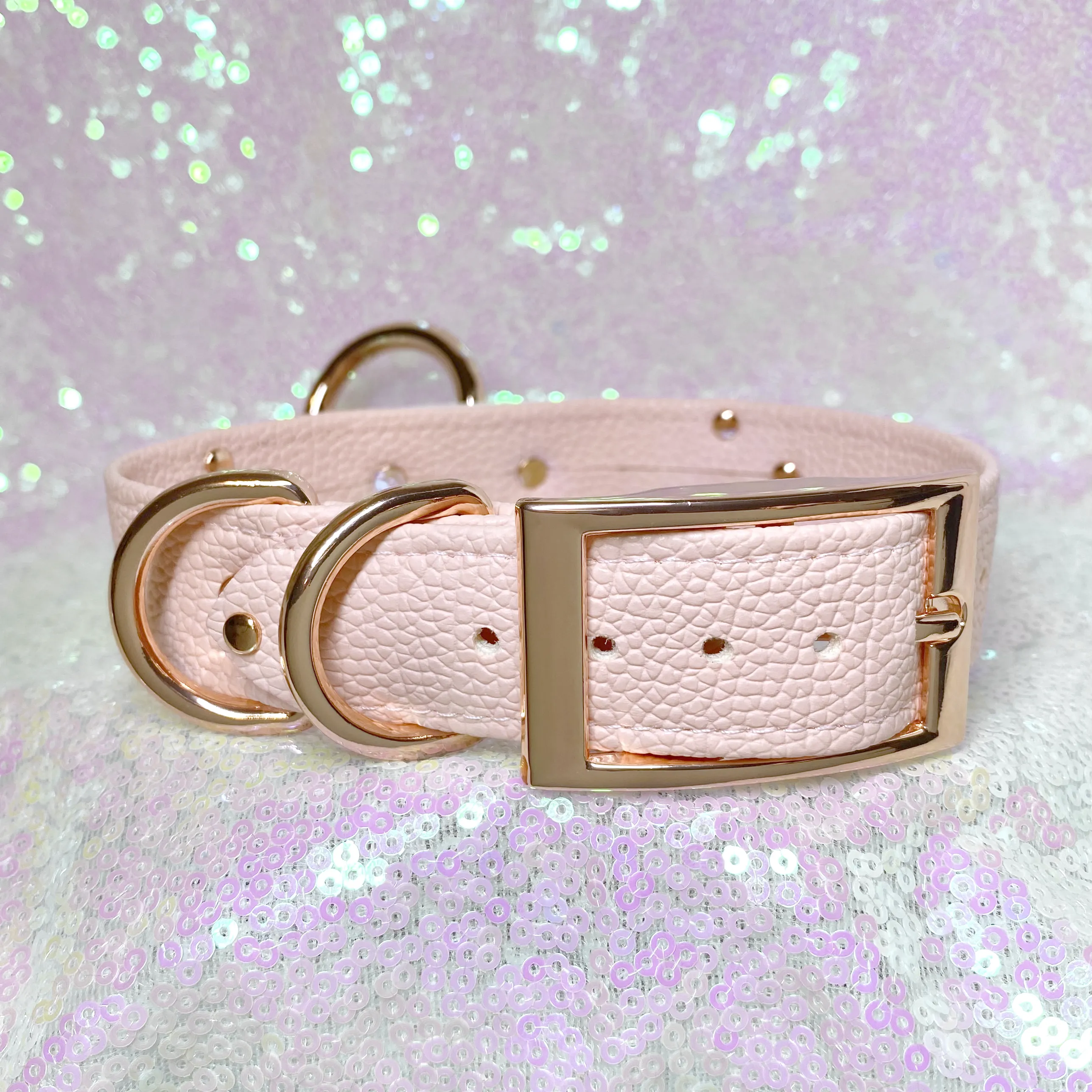 Blush Canna Print Classic Collar - Limited Edition