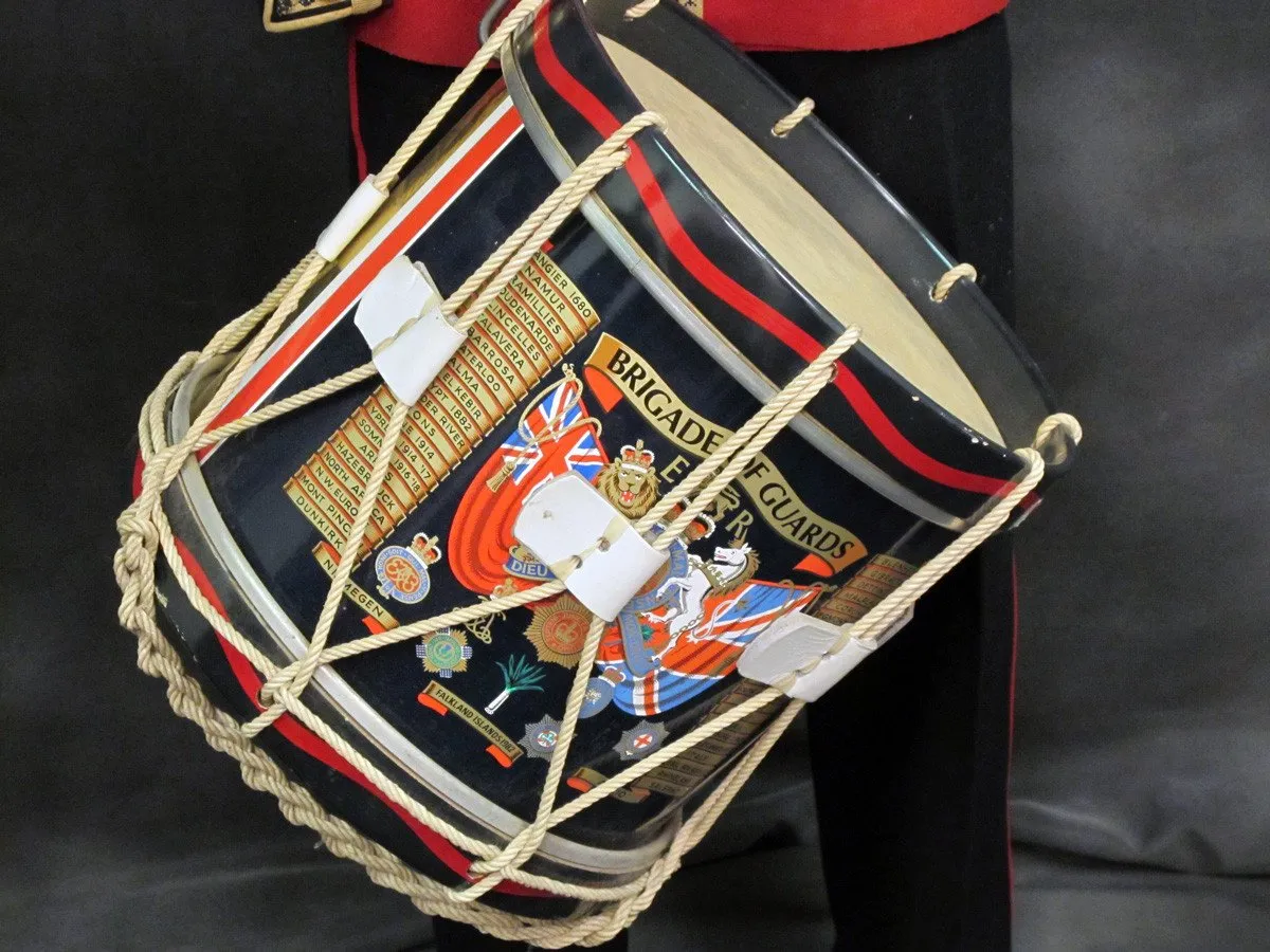 British Grenadier Drummer Uniform & Drum Set: One Only