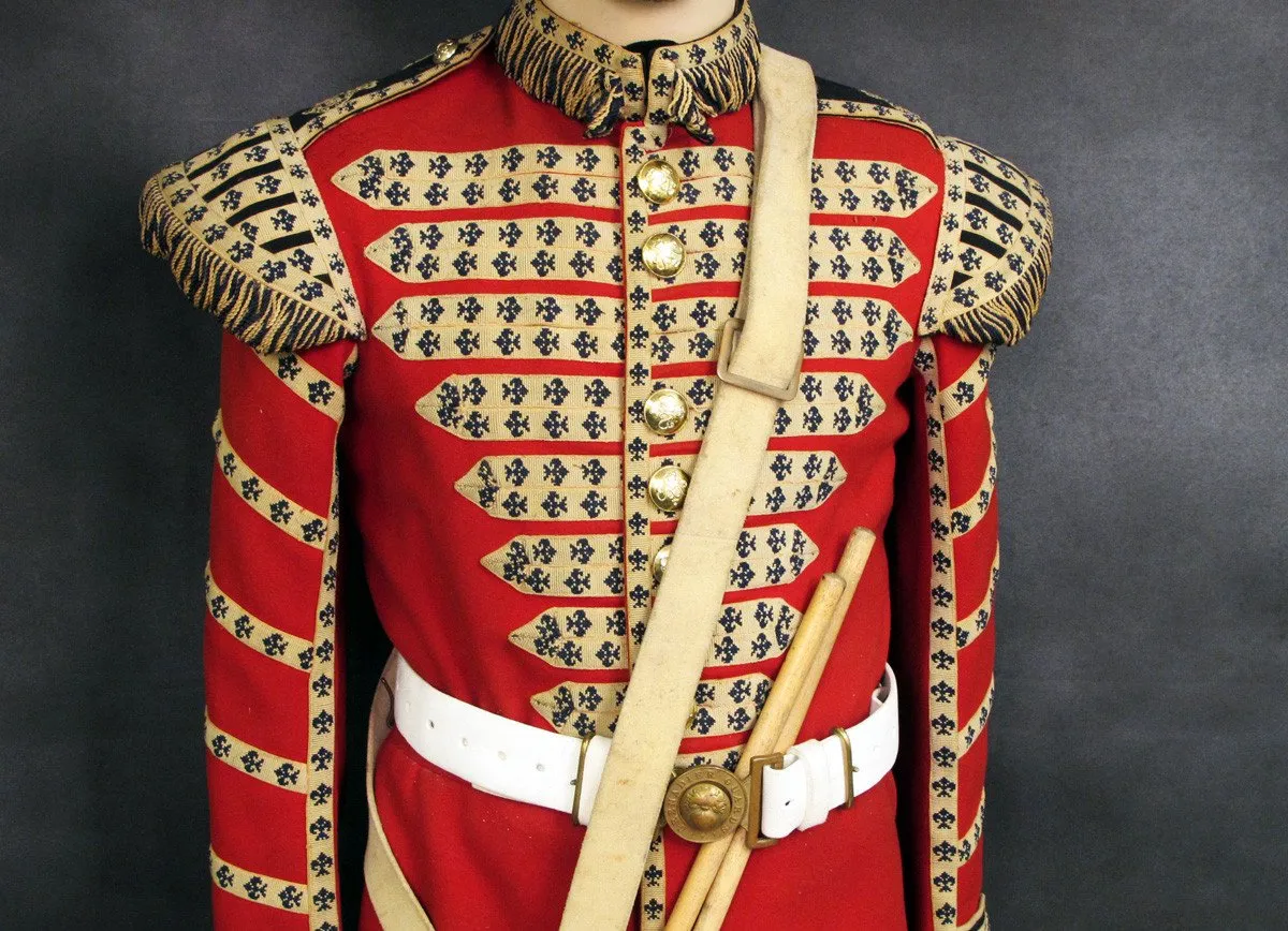 British Grenadier Drummer Uniform & Drum Set: One Only