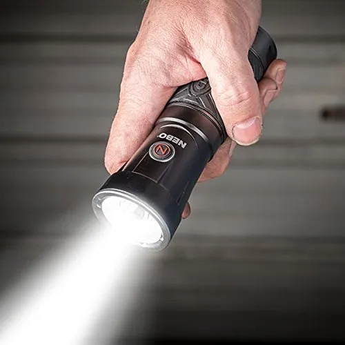 Nebo 6666 Big Cryket 300 Lumen LED Flashlight