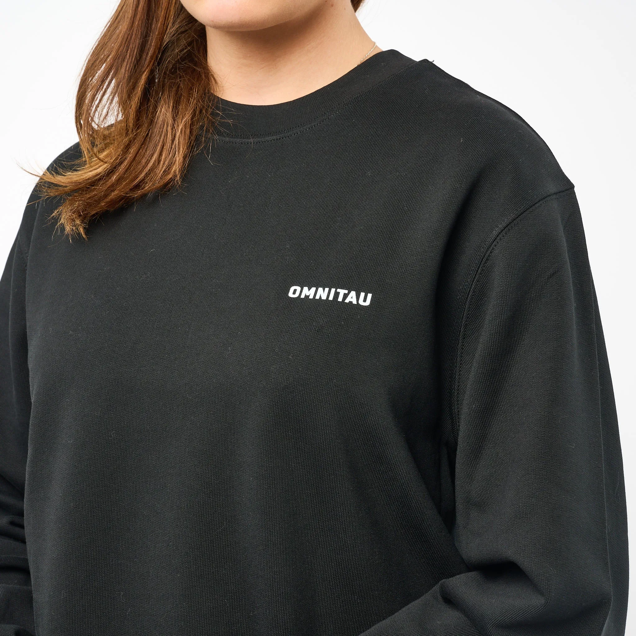 Omnitau Women's Muir Organic Cotton Medium Fit Sweatshirt - Black