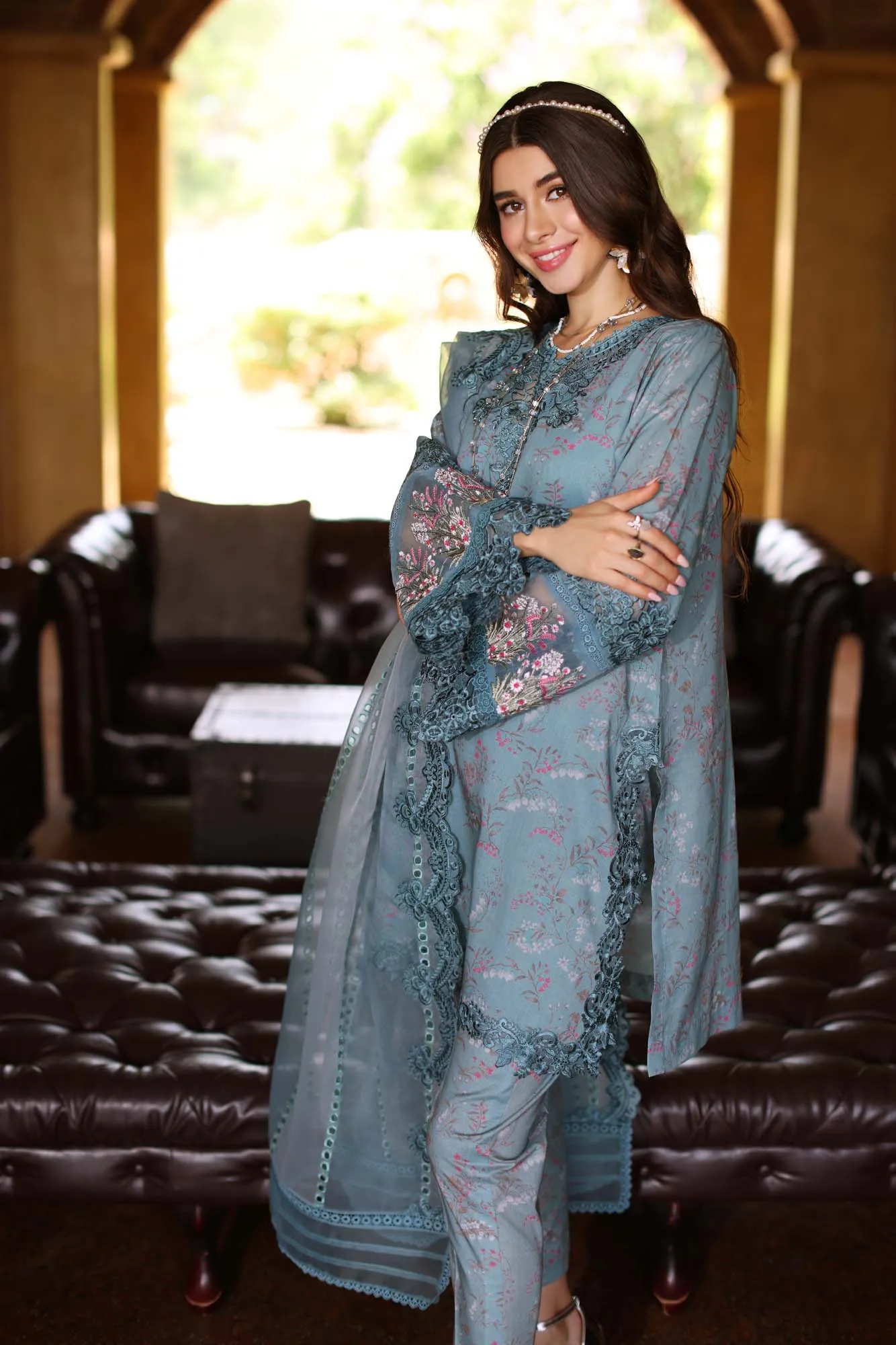 Saadia Asad Noor Eid Luxe Printkari Lawn – D2