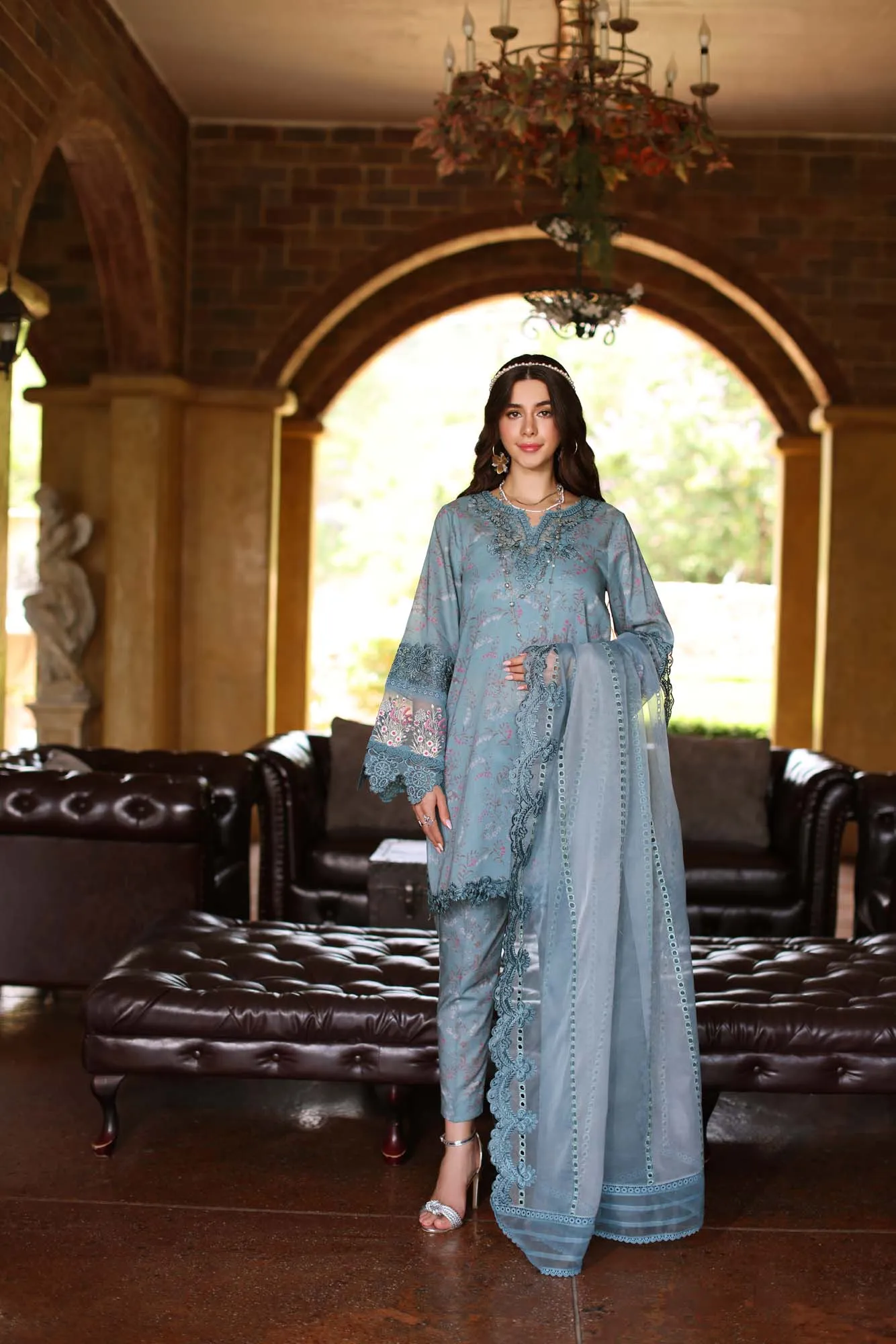 Saadia Asad Noor Eid Luxe Printkari Lawn – D2