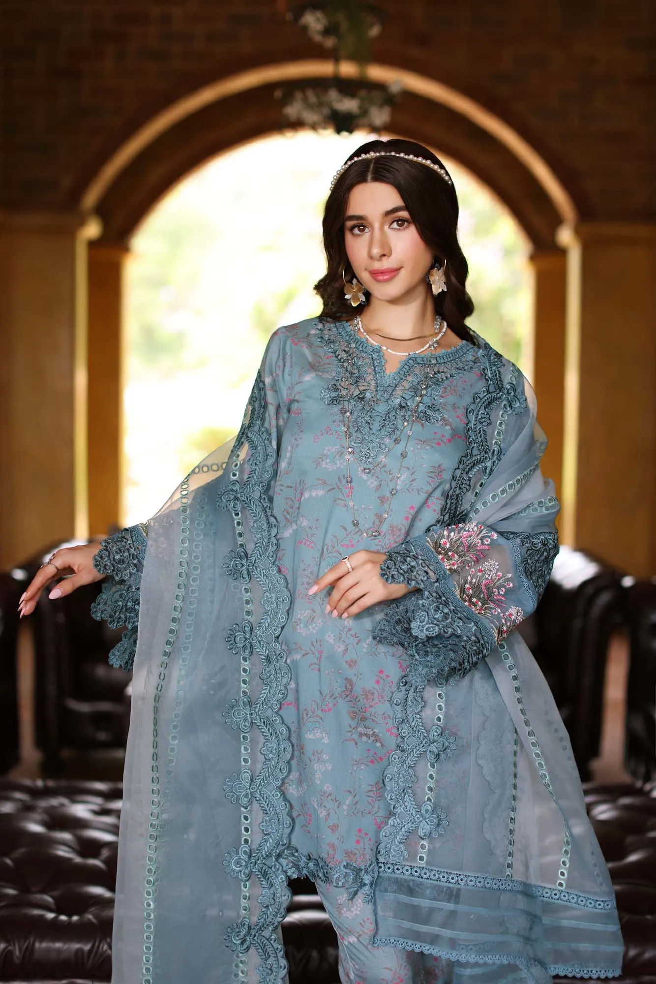 Saadia Asad Noor Eid Luxe Printkari Lawn – D2