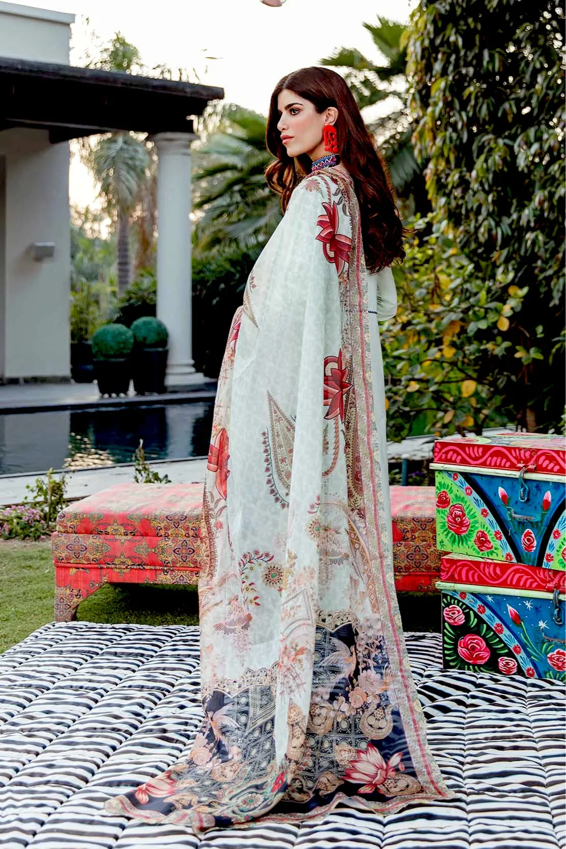 So Kamal X Ali Xeeshan Luxury Lawn Collection – Dawat (B)