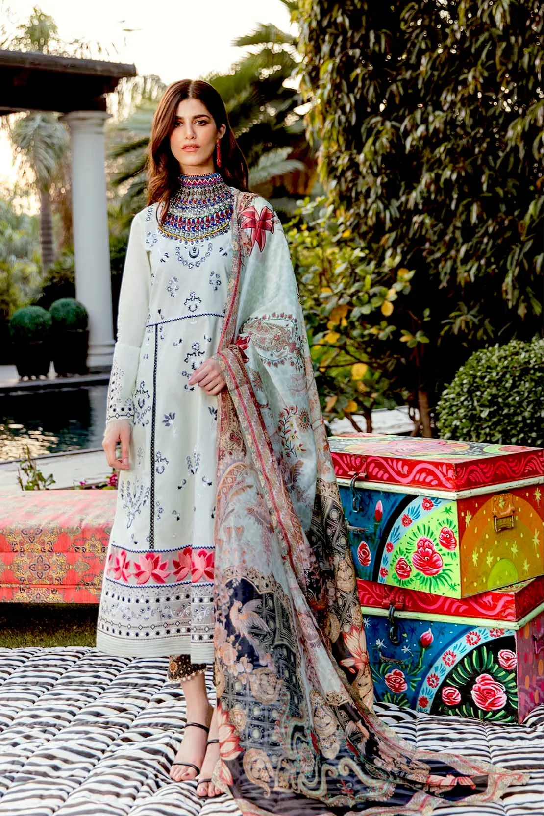 So Kamal X Ali Xeeshan Luxury Lawn Collection – Dawat (B)